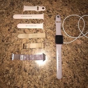 Rose Gold Apple Watch (1st Series)